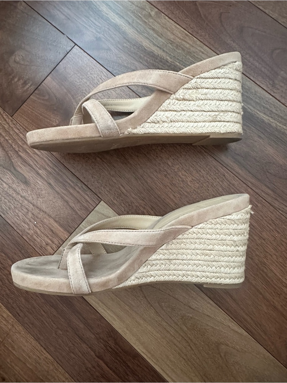 Dolce Vita Helan Espadrille Wedges in Camel Suede; Size 8 - Picture 13 of 16